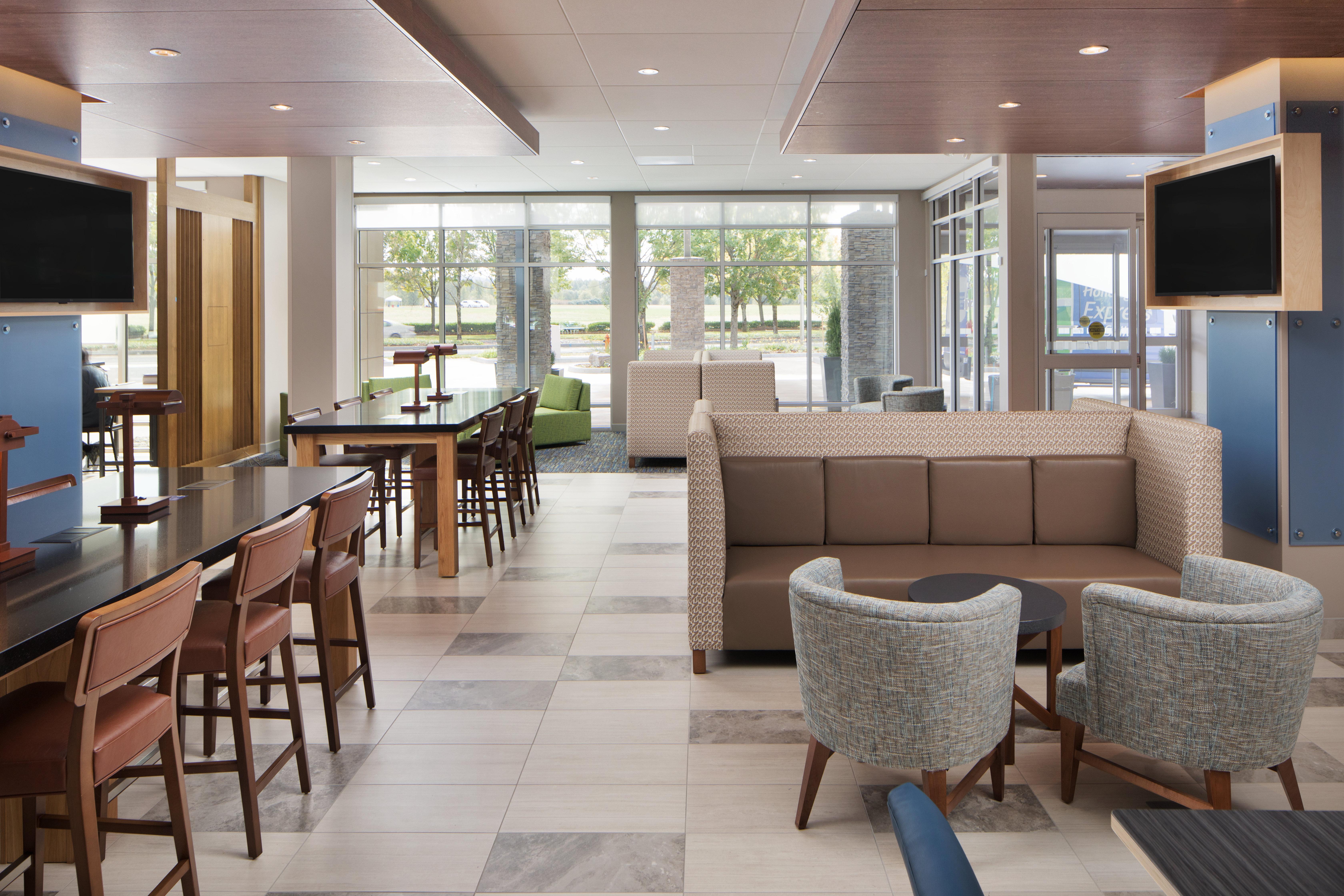 Holiday Inn Express & Suites - Portland Airport - Cascade Stn By Ihg מראה חיצוני תמונה