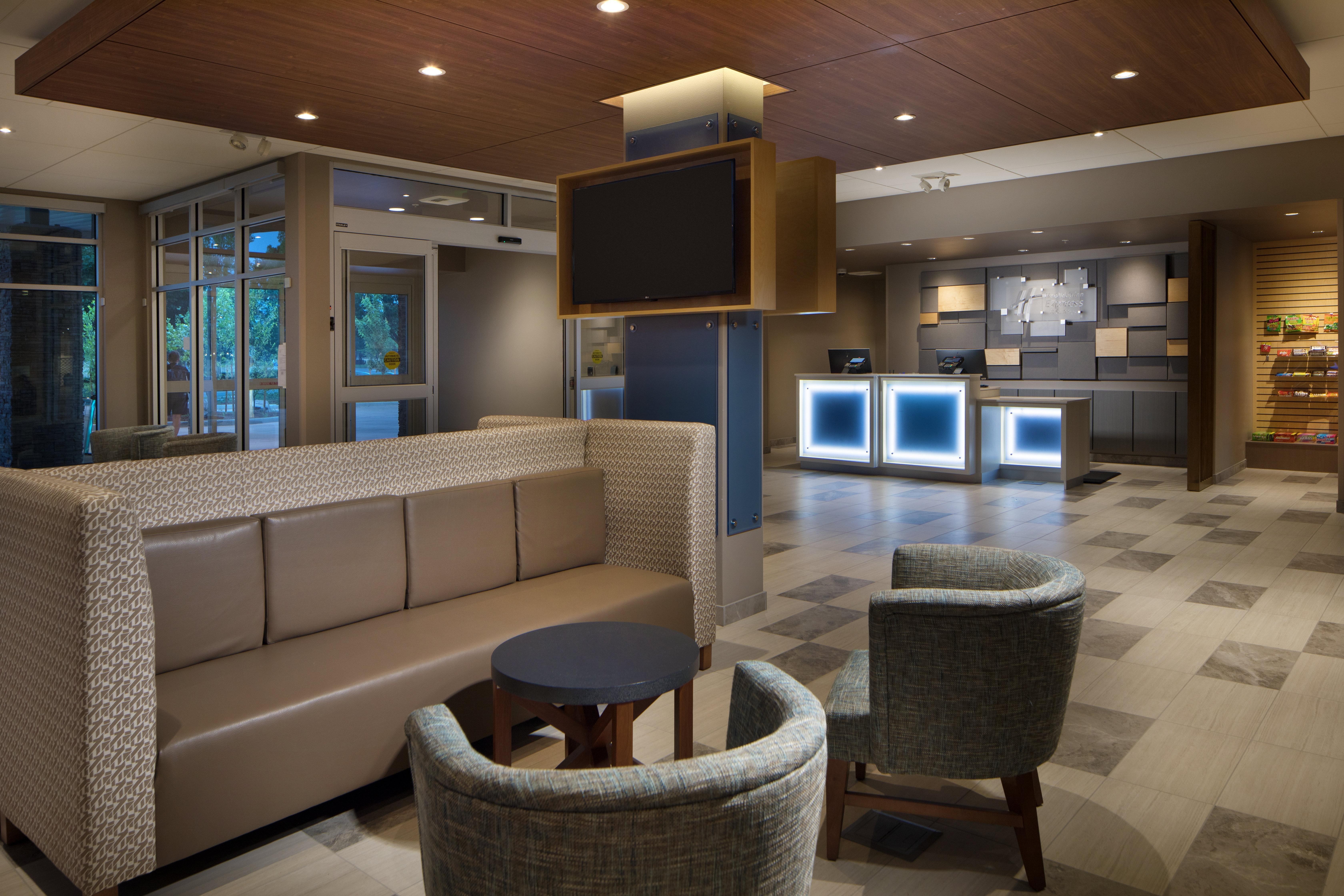 Holiday Inn Express & Suites - Portland Airport - Cascade Stn By Ihg מראה חיצוני תמונה